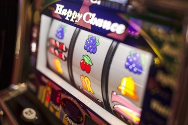 cakar bet platform interface showing sportsbook, live-dealer, slots, and esports categories